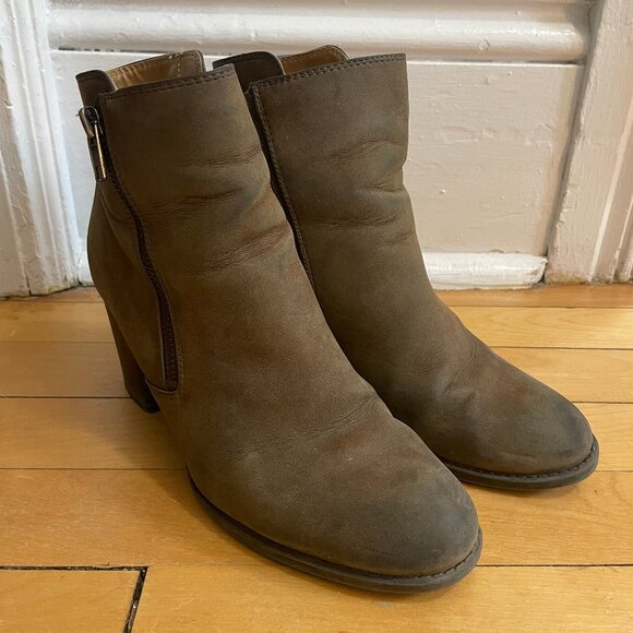 Brown Ankle Boots - Picture 1 of 7